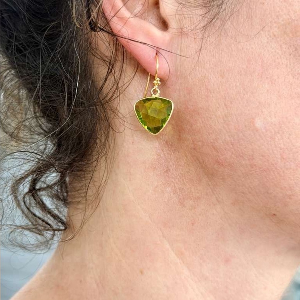 Gold Drop Green Peridot Earrings18k gold over Sterling silver - Picture 4 of 6